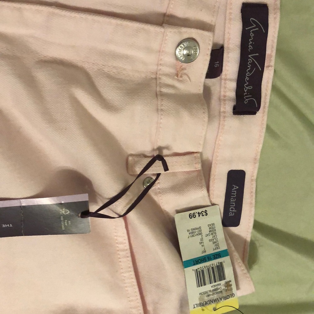 COPY - Gloria Vanderbilt Amanda pink jeans sz 16 short